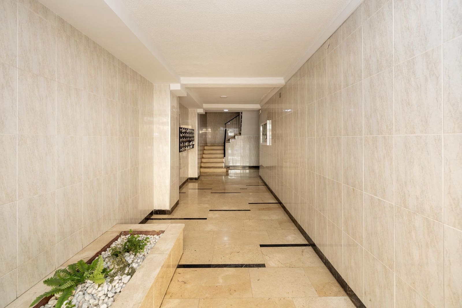 3 soverom Leilighet til salgs i Granada by - € 219 000 (Ref: 9755962)