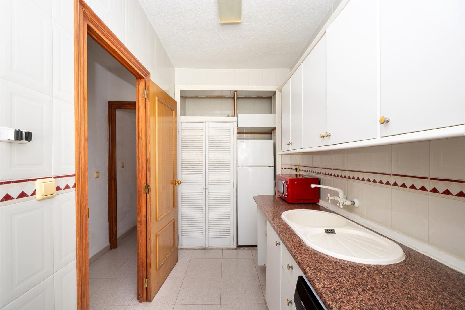 3 soverom Leilighet til salgs i Granada by - € 219 000 (Ref: 9755962)