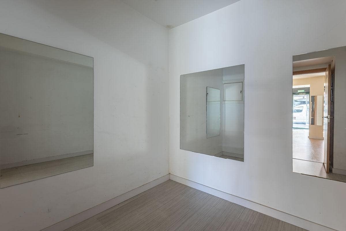 Commerciale in vendita in Granada citta - 115.000 € (Rif: 9755963)