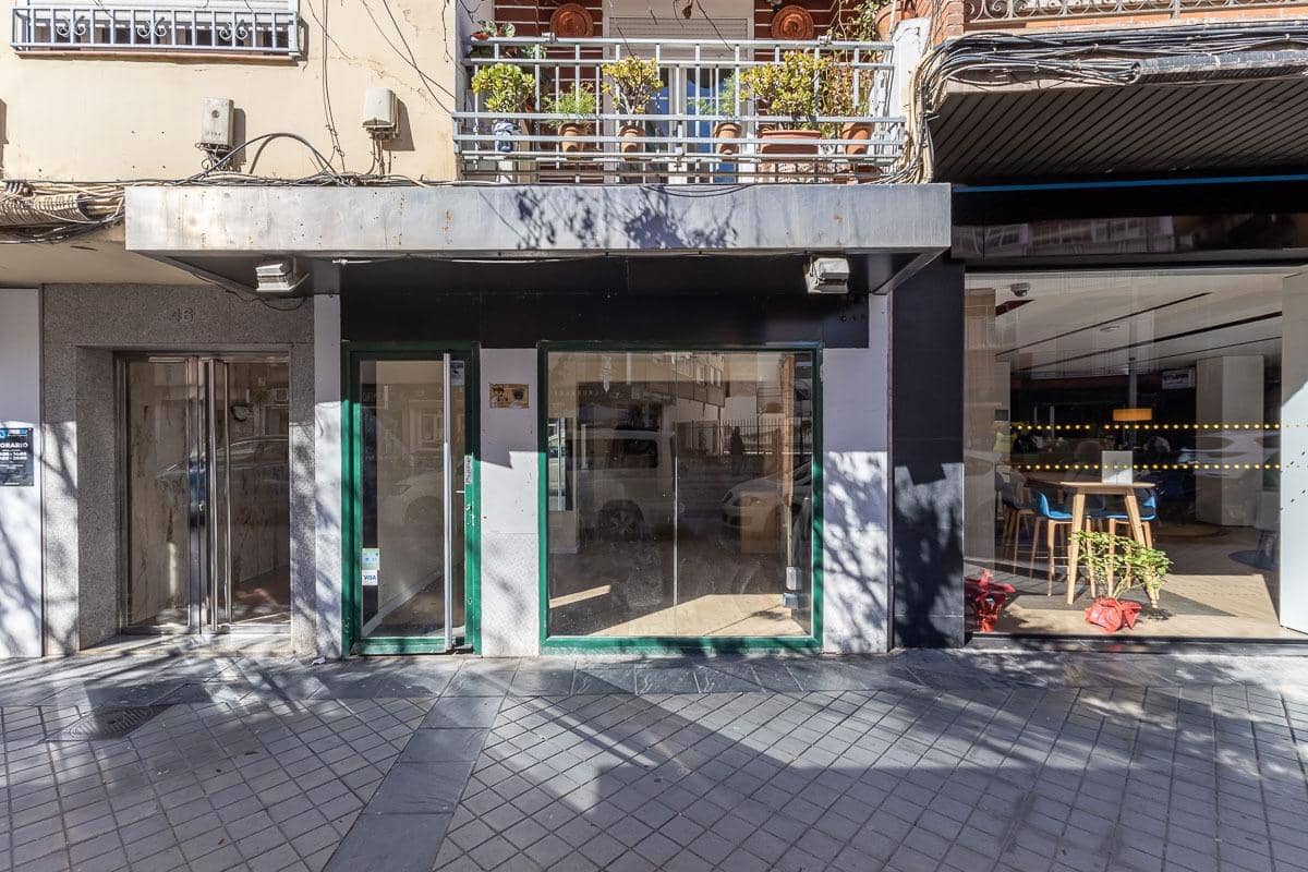 Commerciale in vendita in Granada citta - 115.000 € (Rif: 9755963)