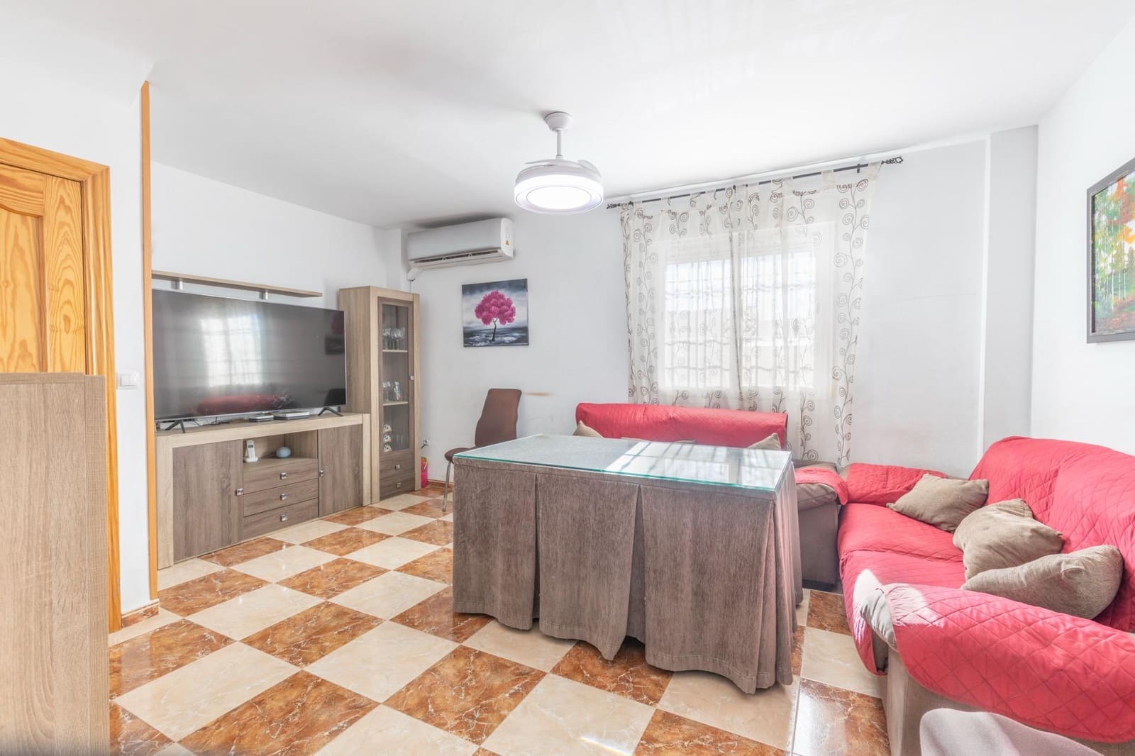 3 soverom Leilighet til salgs i Churriana de la Vega med garasje - € 219 000 (Ref: 9755964)