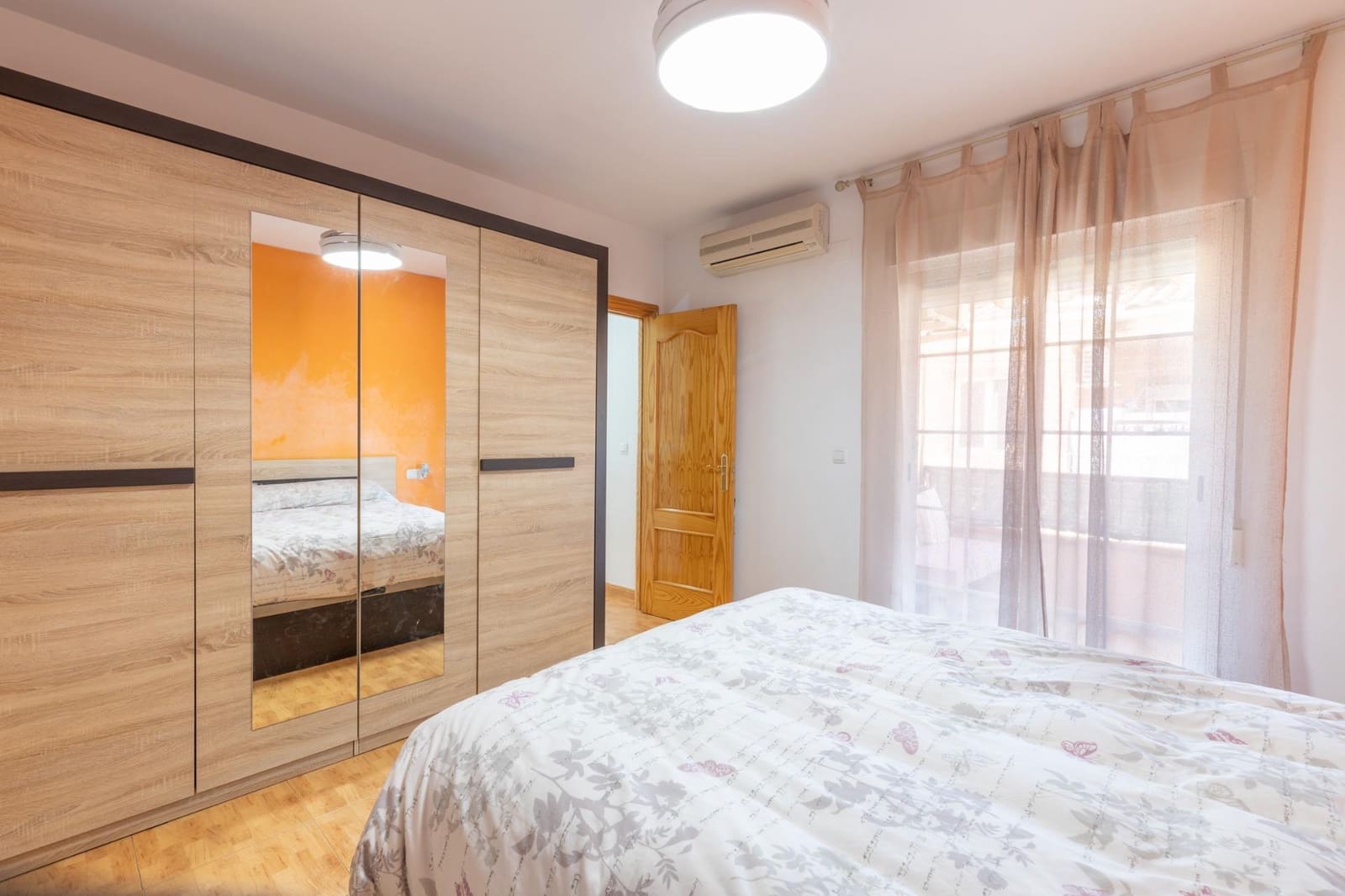 3 soverom Leilighet til salgs i Churriana de la Vega med garasje - € 219 000 (Ref: 9755964)