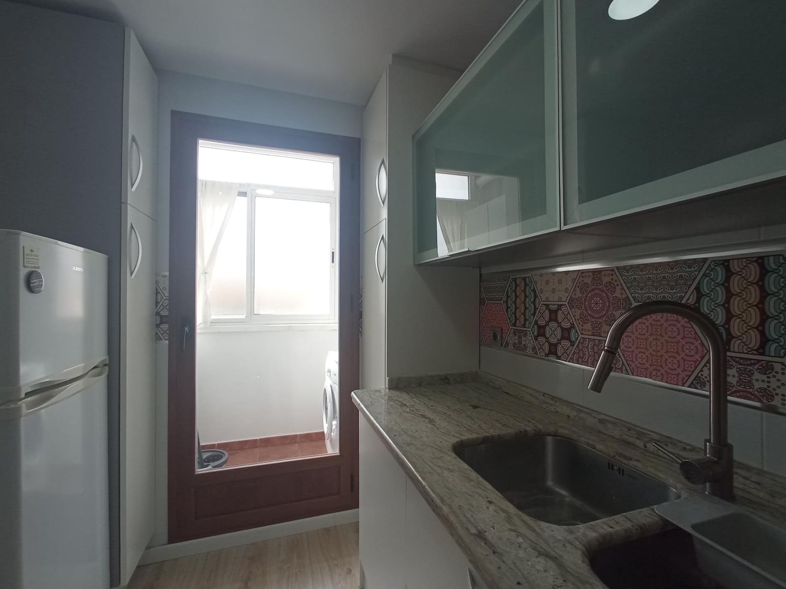 2 makuuhuone Kattohuoneisto vuokrattavana paikassa Ogijares mukana 
autotalli - 850 € (Ref: 9755966)