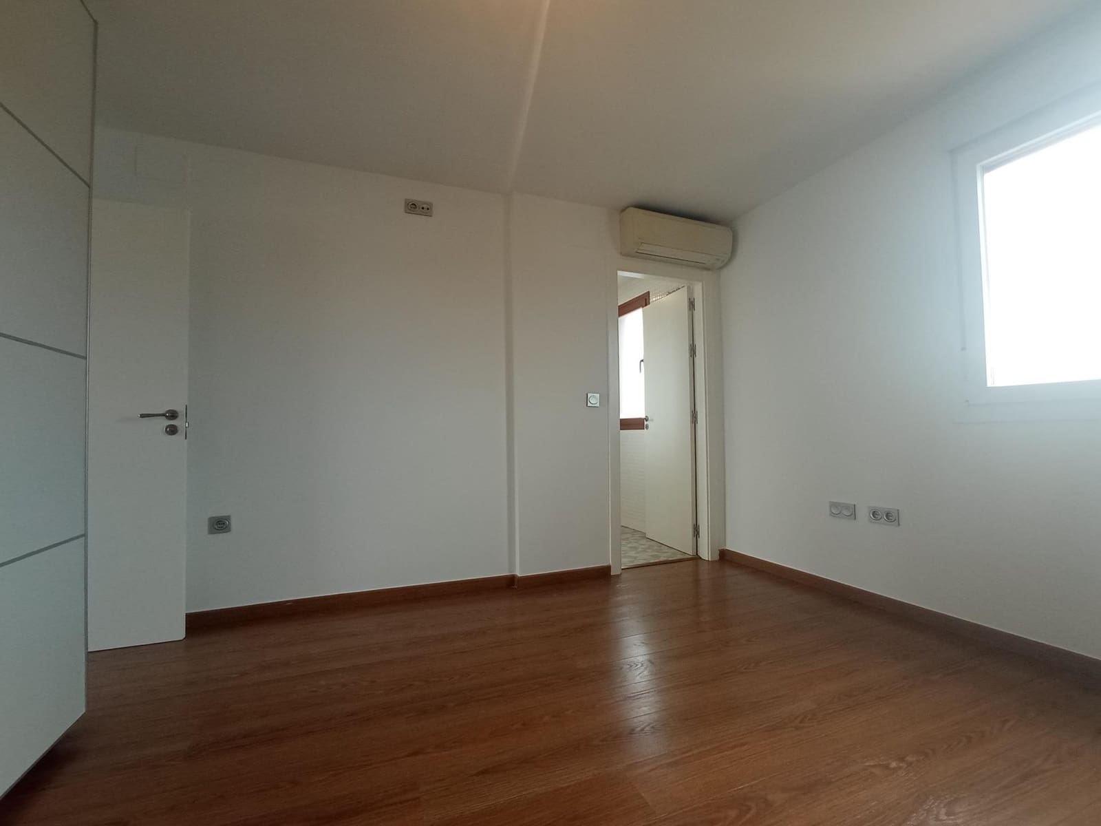 2 makuuhuone Kattohuoneisto vuokrattavana paikassa Ogijares mukana 
autotalli - 850 € (Ref: 9755966)