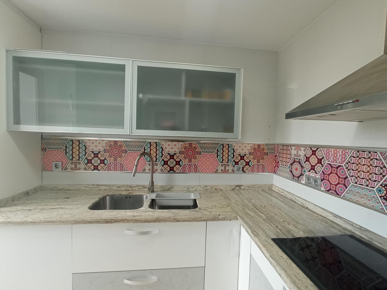 2 makuuhuone Kattohuoneisto vuokrattavana paikassa Ogijares mukana 
autotalli - 850 € (Ref: 9755966)