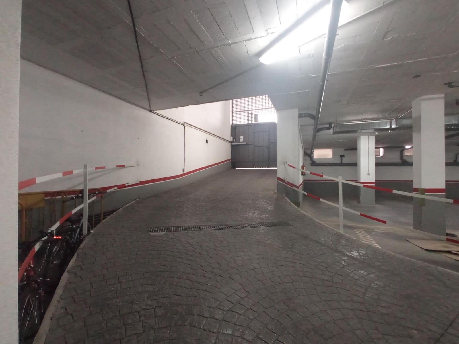 2 makuuhuone Kattohuoneisto vuokrattavana paikassa Ogijares mukana 
autotalli - 850 € (Ref: 9755966)