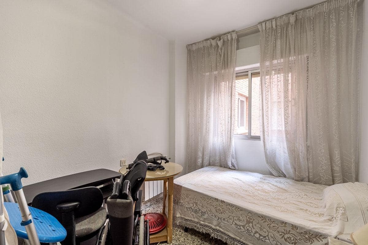 3 soverom Leilighet til salgs i Granada by - € 248 000 (Ref: 9755968)