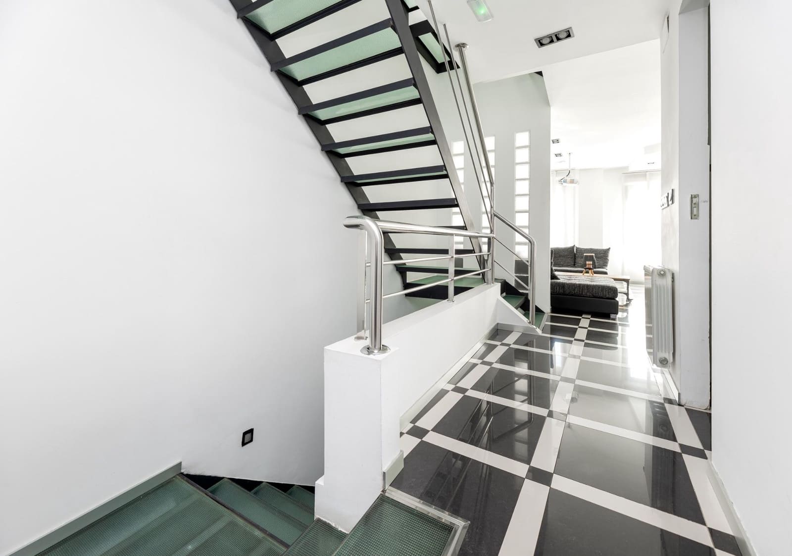 3 bedroom Townhouse for sale in Armilla with garage - € 599,000 (Ref: 9755970)