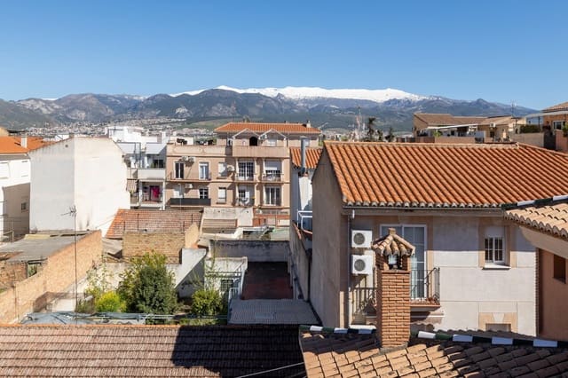 3 bedroom Townhouse for sale in Armilla with garage - € 599,000 (Ref: 9755970)