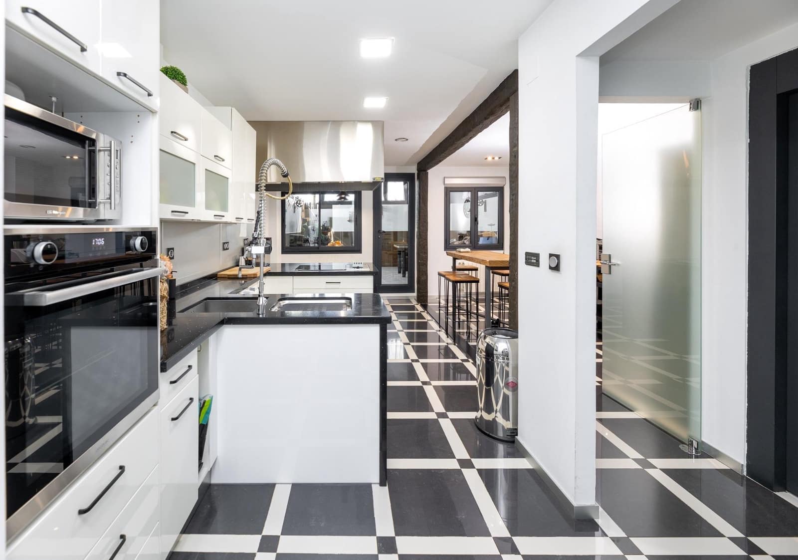 3 bedroom Townhouse for sale in Armilla with garage - € 599,000 (Ref: 9755970)