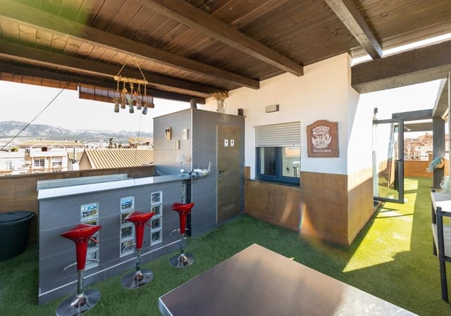 3 bedroom Townhouse for sale in Armilla with garage - € 599,000 (Ref: 9755970)