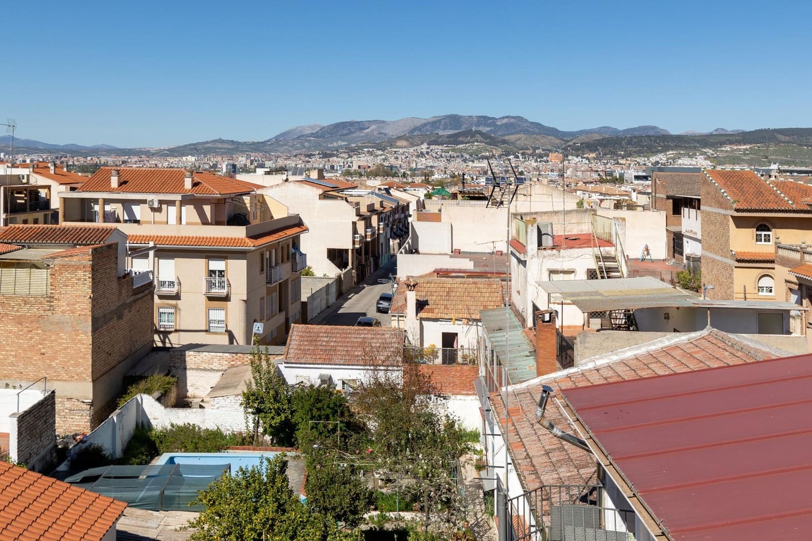 3 bedroom Townhouse for sale in Armilla with garage - € 599,000 (Ref: 9755970)