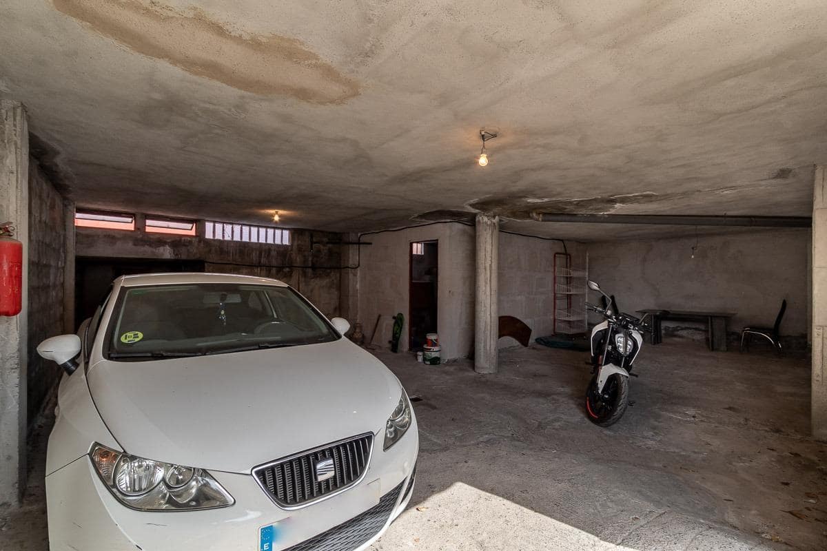 7 quarto Quinta/Casa Rural para venda em Huetor Vega com piscina garagem - 790 000 € (Ref: 9755971)