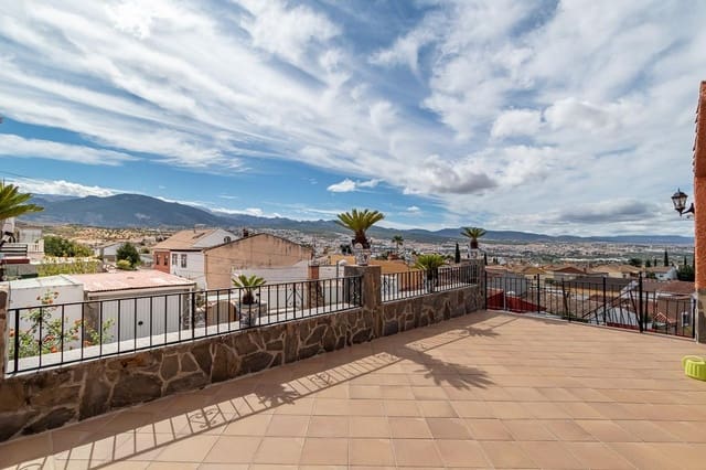 7 quarto Quinta/Casa Rural para venda em Huétor Vega com piscina garagem - 790 000 € (Ref: 9755971)