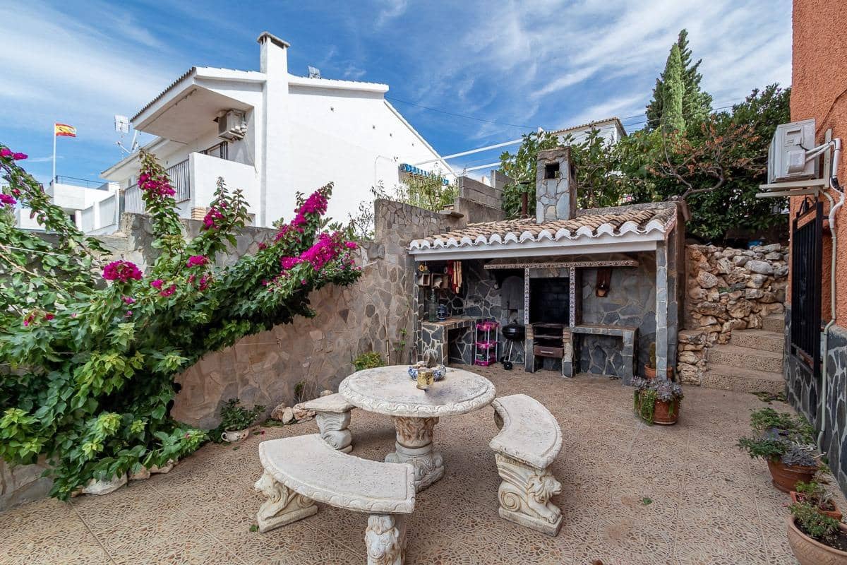 7 quarto Quinta/Casa Rural para venda em Huetor Vega com piscina garagem - 790 000 € (Ref: 9755971)