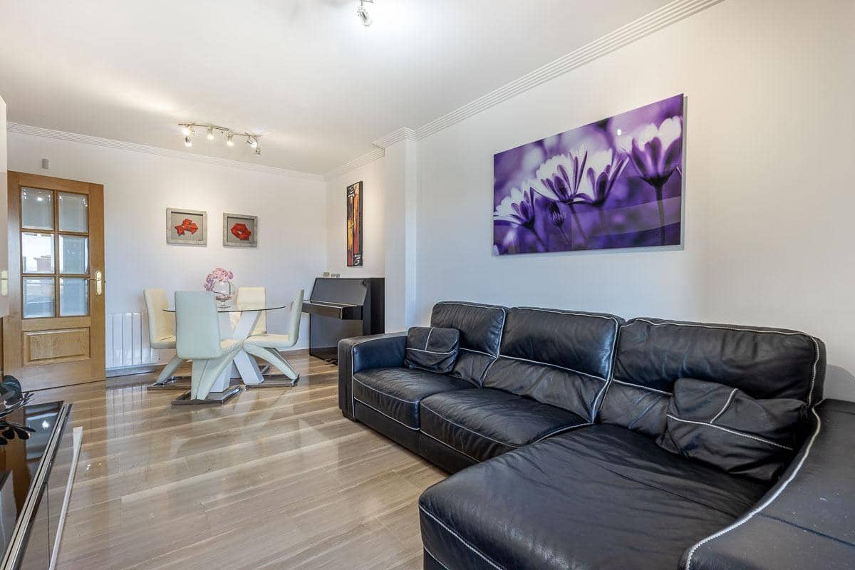 3 soverom Leilighet til salgs i Granada by med garasje - € 425 000 (Ref: 9759193)