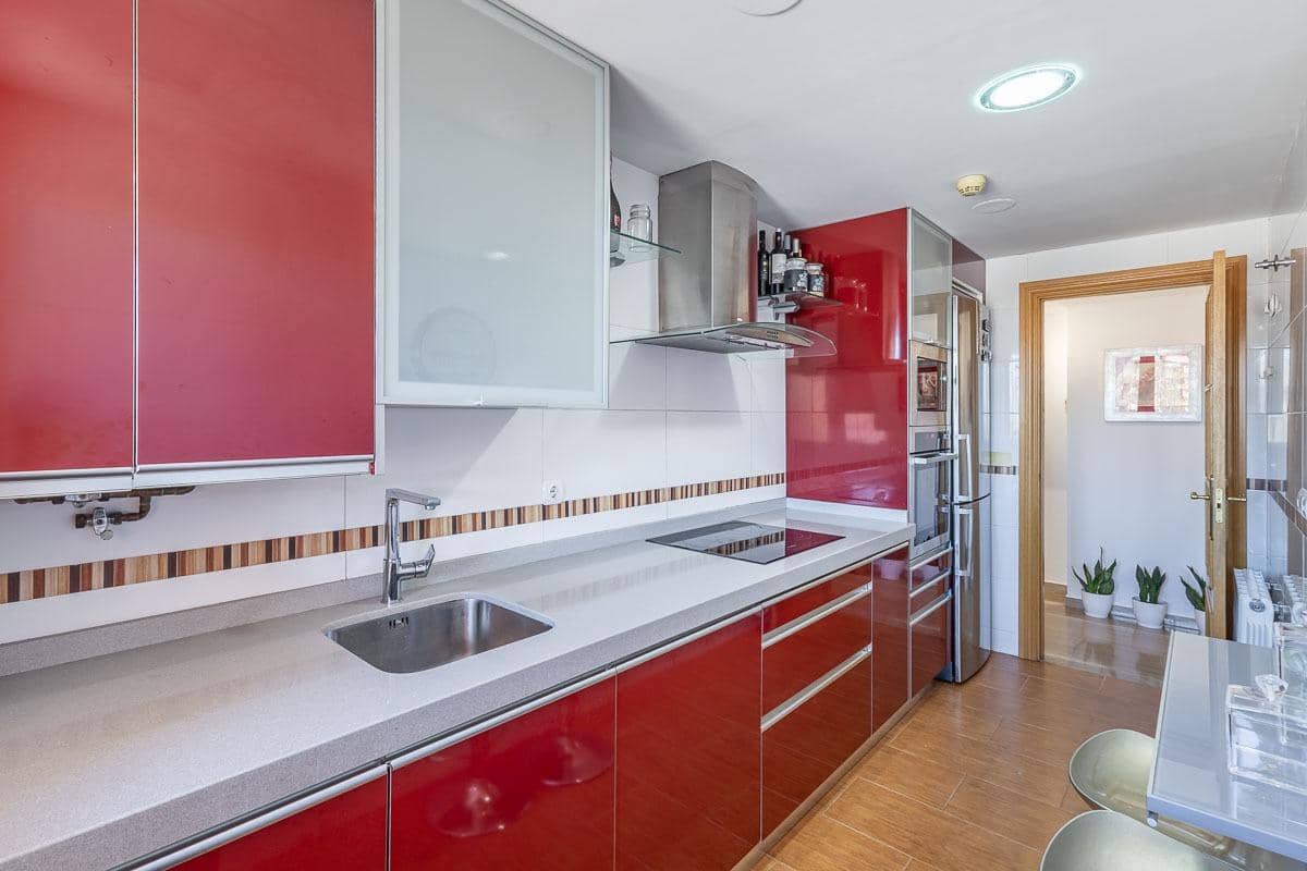 3 soverom Leilighet til salgs i Granada by med garasje - € 425 000 (Ref: 9759193)