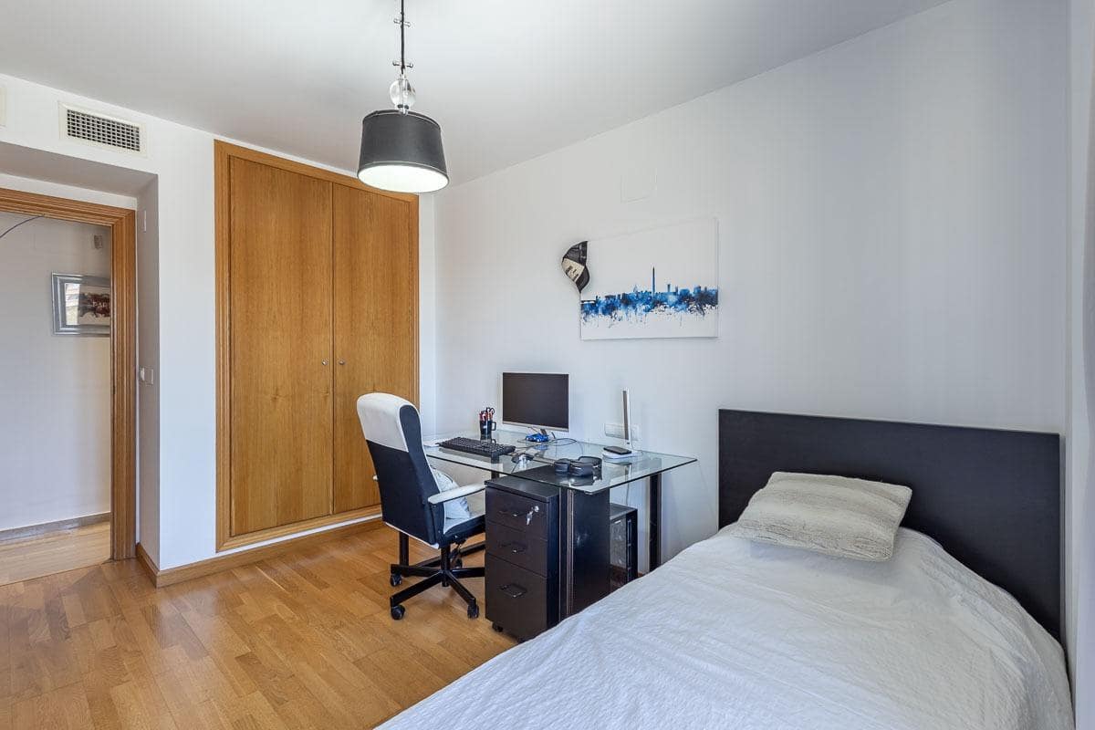 3 soverom Leilighet til salgs i Granada by med garasje - € 425 000 (Ref: 9759193)