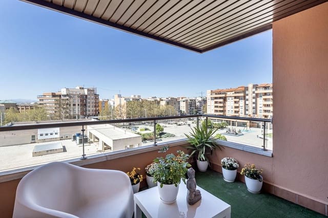 3 soverom Leilighet til salgs i Pajaritos - Plaza de Toros, Granada by med garasje - € 425 000 (Ref: 9759193)
