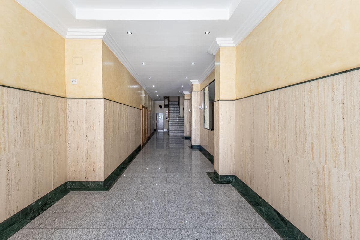 3 soverom Leilighet til salgs i Granada by med garasje - € 425 000 (Ref: 9759193)