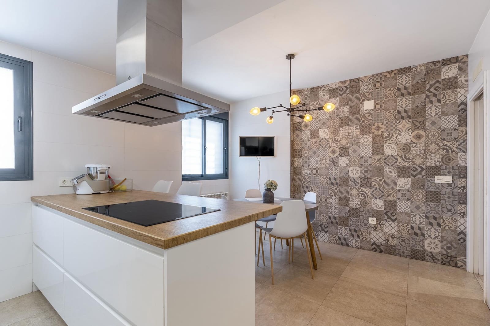 5 soverom Rekkehus til salgs i Granada by med garasje - € 475 000 (Ref: 9762172)