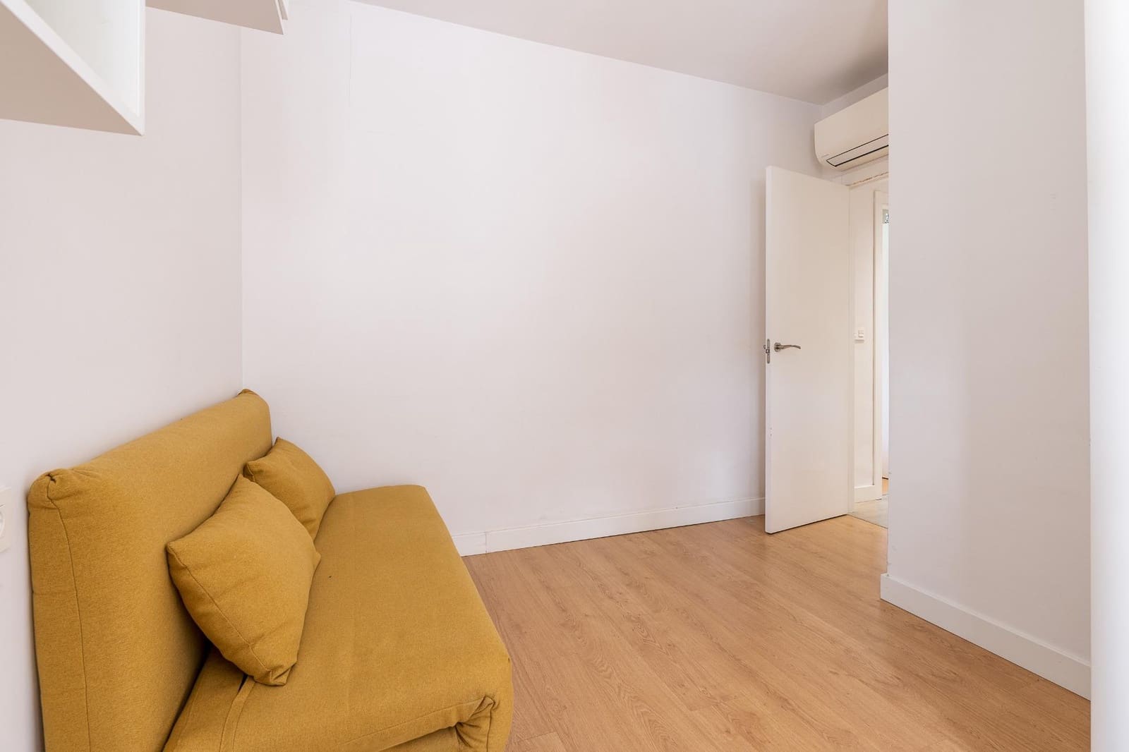 5 soverom Rekkehus til salgs i Granada by med garasje - € 475 000 (Ref: 9762172)