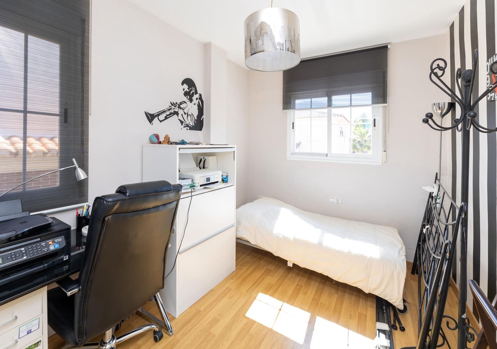 Chalet de 3 habitaciones en Monachil en venta con piscina garaje - 390.000 € (Ref: 9762173)