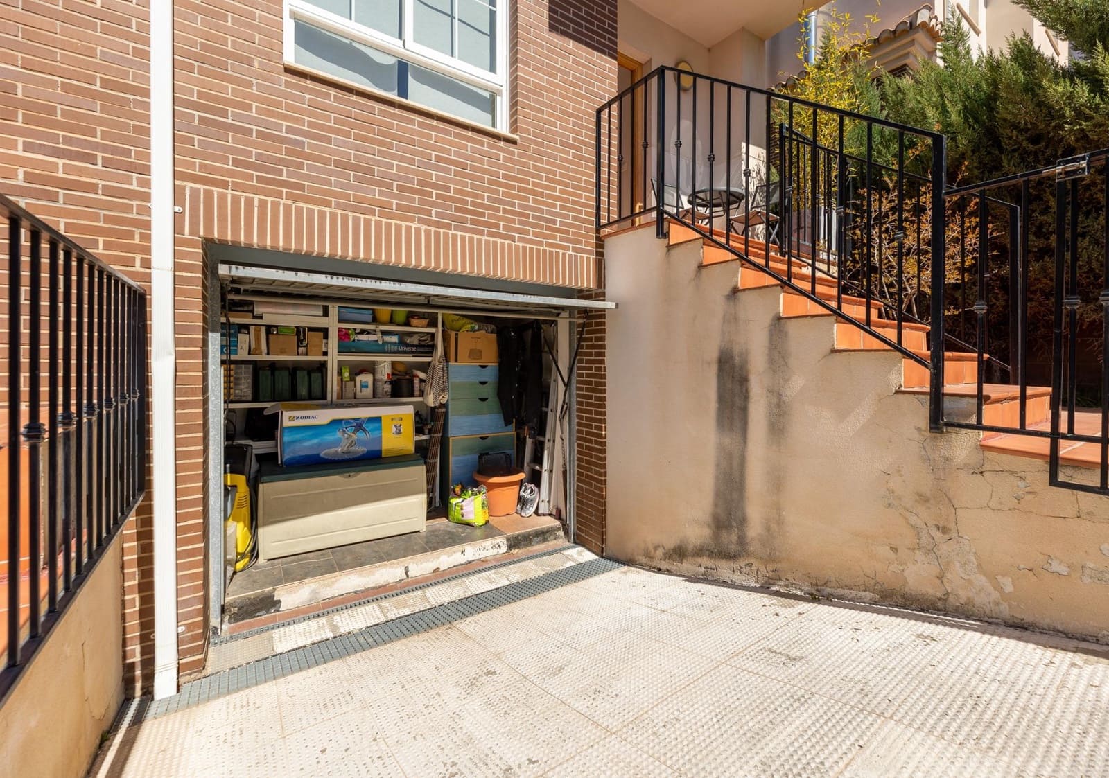 Chalet de 3 habitaciones en Monachil en venta con piscina garaje - 390.000 € (Ref: 9762173)