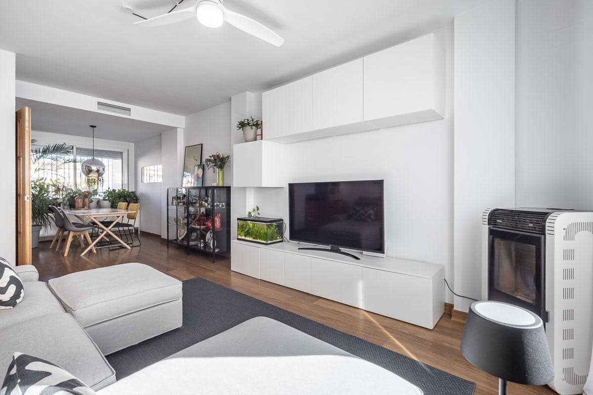 4 Zimmer Reihenhaus zu verkaufen in Churriana de la Vega mit Garage - 345.000 € (Ref: 9762174)