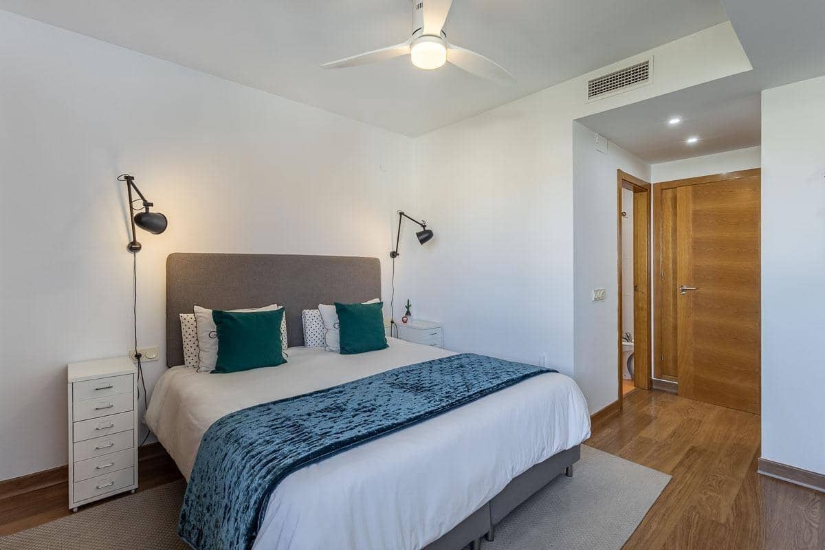 4 Zimmer Reihenhaus zu verkaufen in Churriana de la Vega mit Garage - 345.000 € (Ref: 9762174)