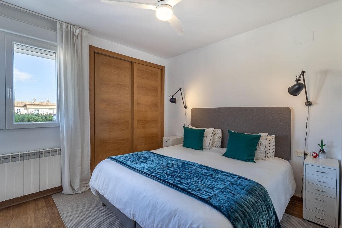 4 Zimmer Reihenhaus zu verkaufen in Churriana de la Vega mit Garage - 345.000 € (Ref: 9762174)