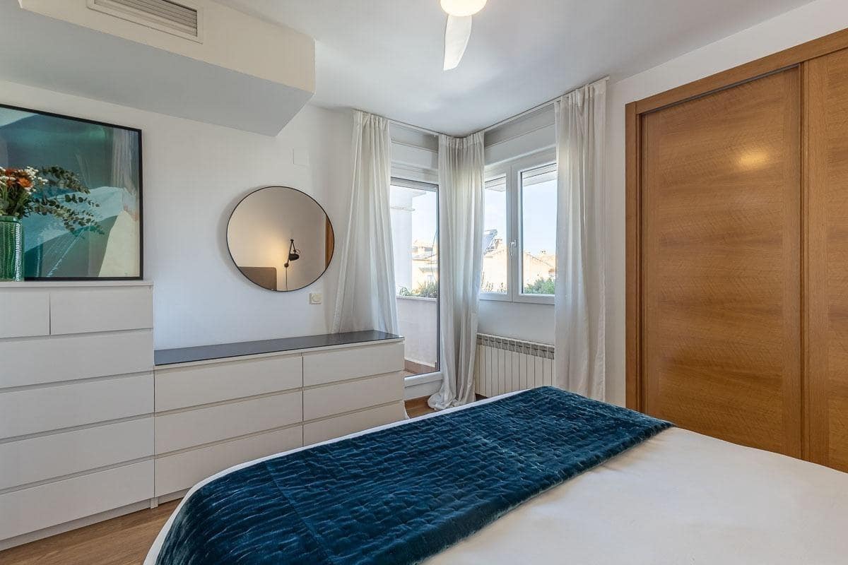 4 Zimmer Reihenhaus zu verkaufen in Churriana de la Vega mit Garage - 345.000 € (Ref: 9762174)