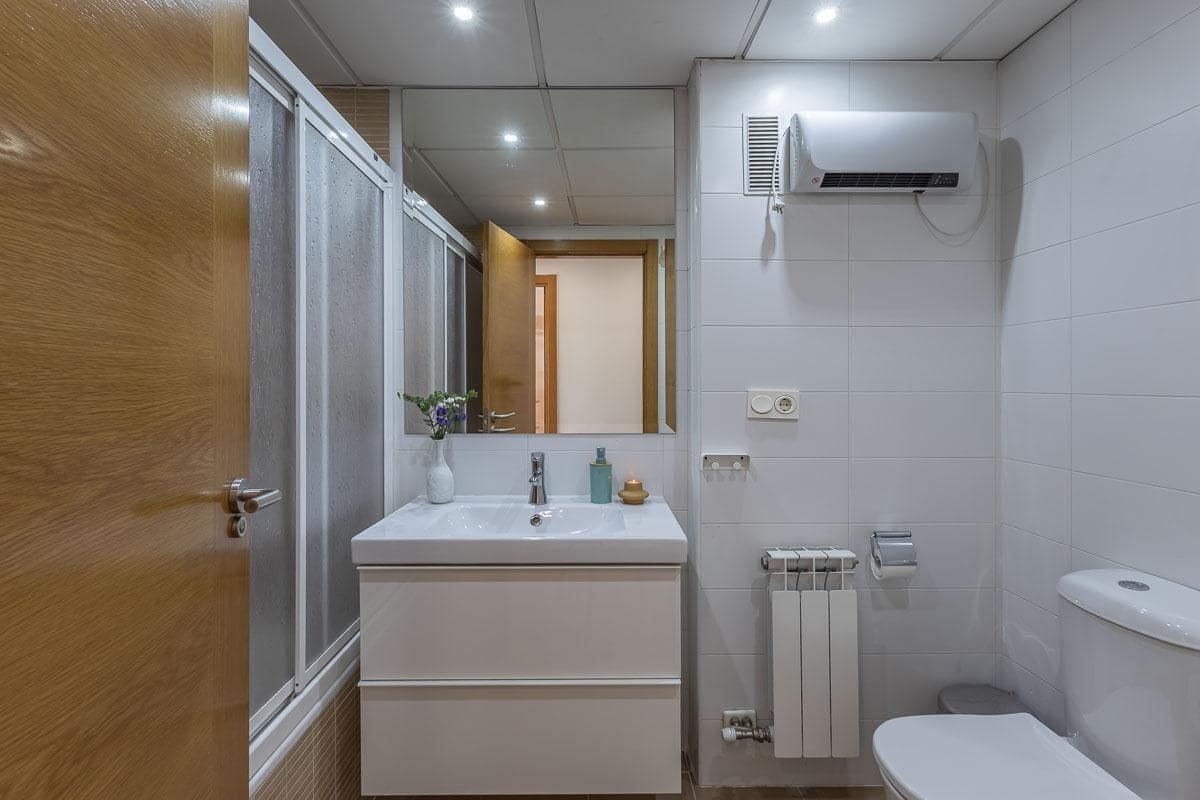 4 Zimmer Reihenhaus zu verkaufen in Churriana de la Vega mit Garage - 345.000 € (Ref: 9762174)