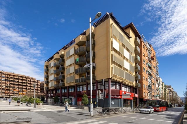3 soverom Leilighet til salgs i Granada by - € 290 000 (Ref: 9762175)