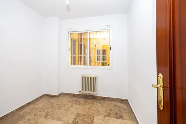 3 soverom Leilighet til salgs i Granada by - € 290 000 (Ref: 9762175)