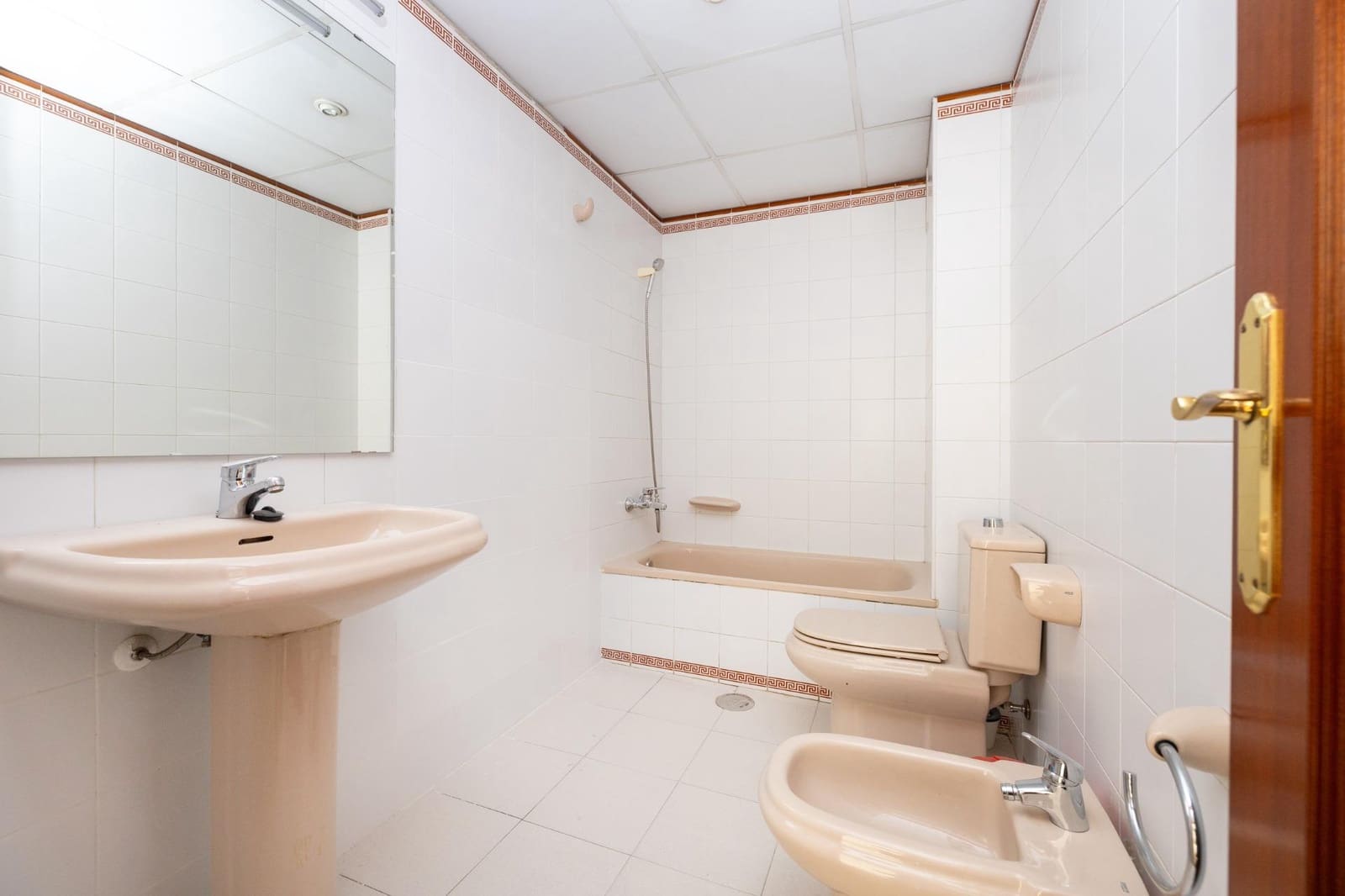 3 soverom Leilighet til salgs i Granada by - € 290 000 (Ref: 9762175)