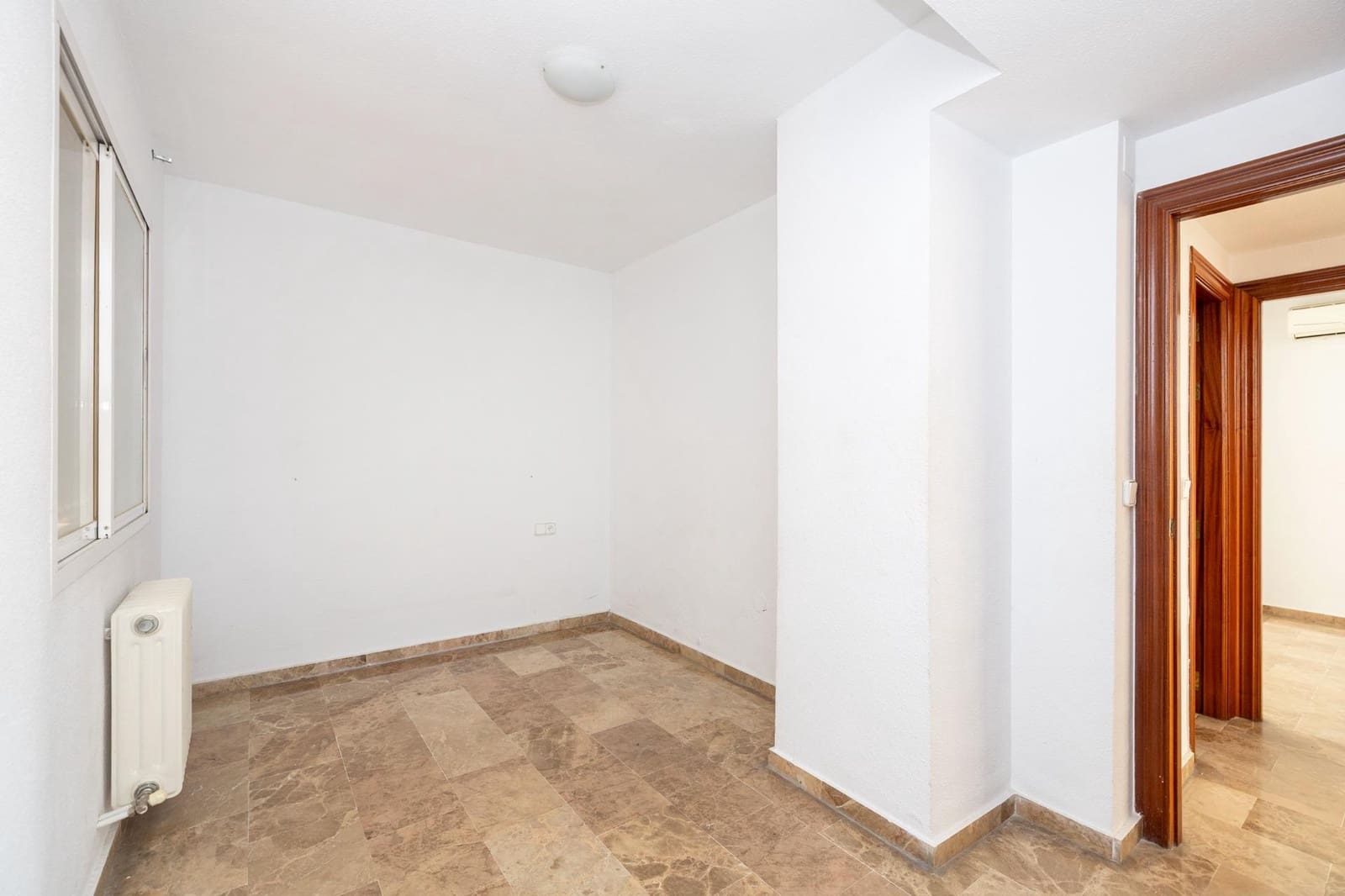 3 soverom Leilighet til salgs i Granada by - € 290 000 (Ref: 9762175)