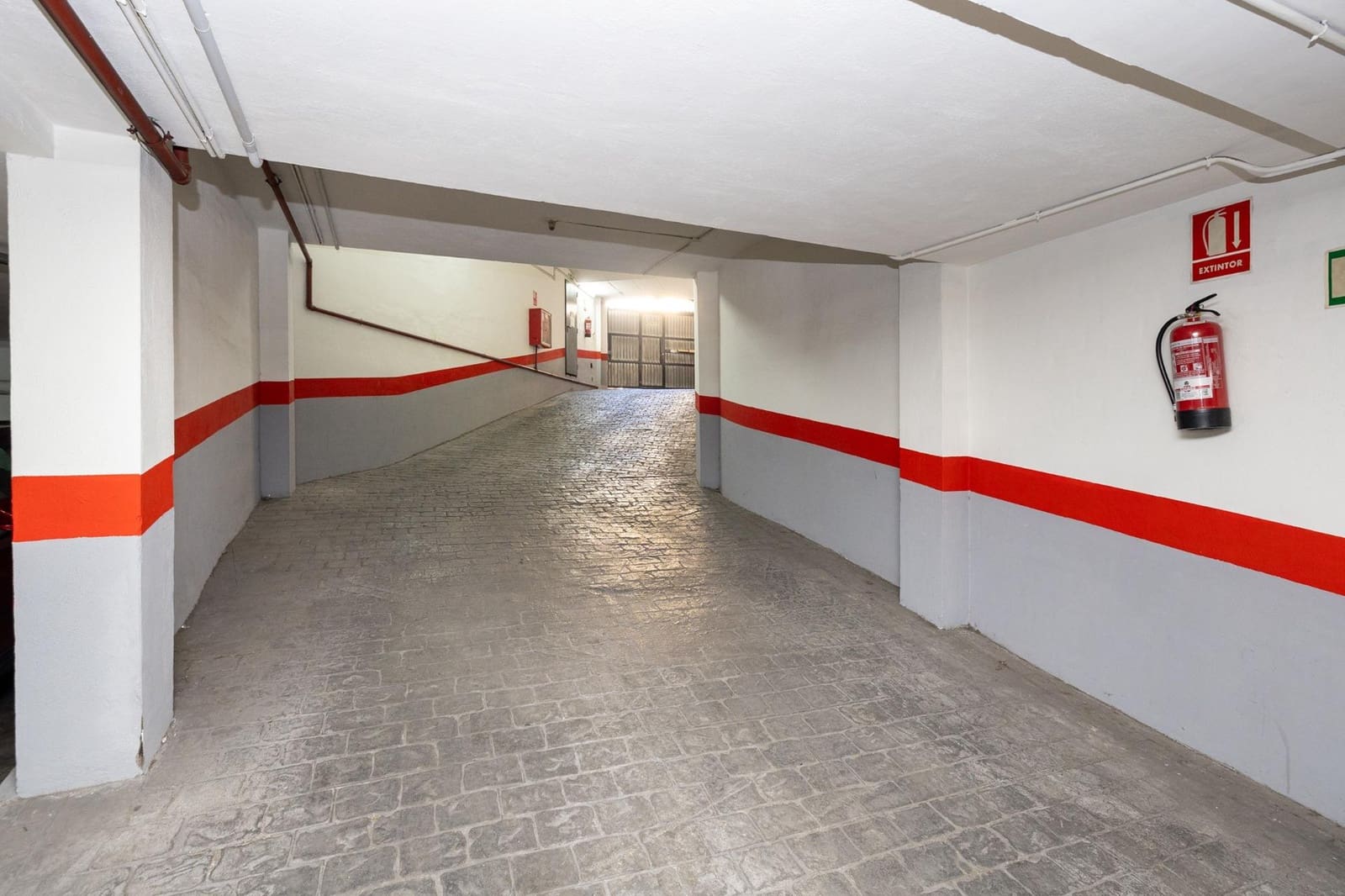 2 soverom Leilighet til salgs i Granada by med garasje - € 320 000 (Ref: 9762176)