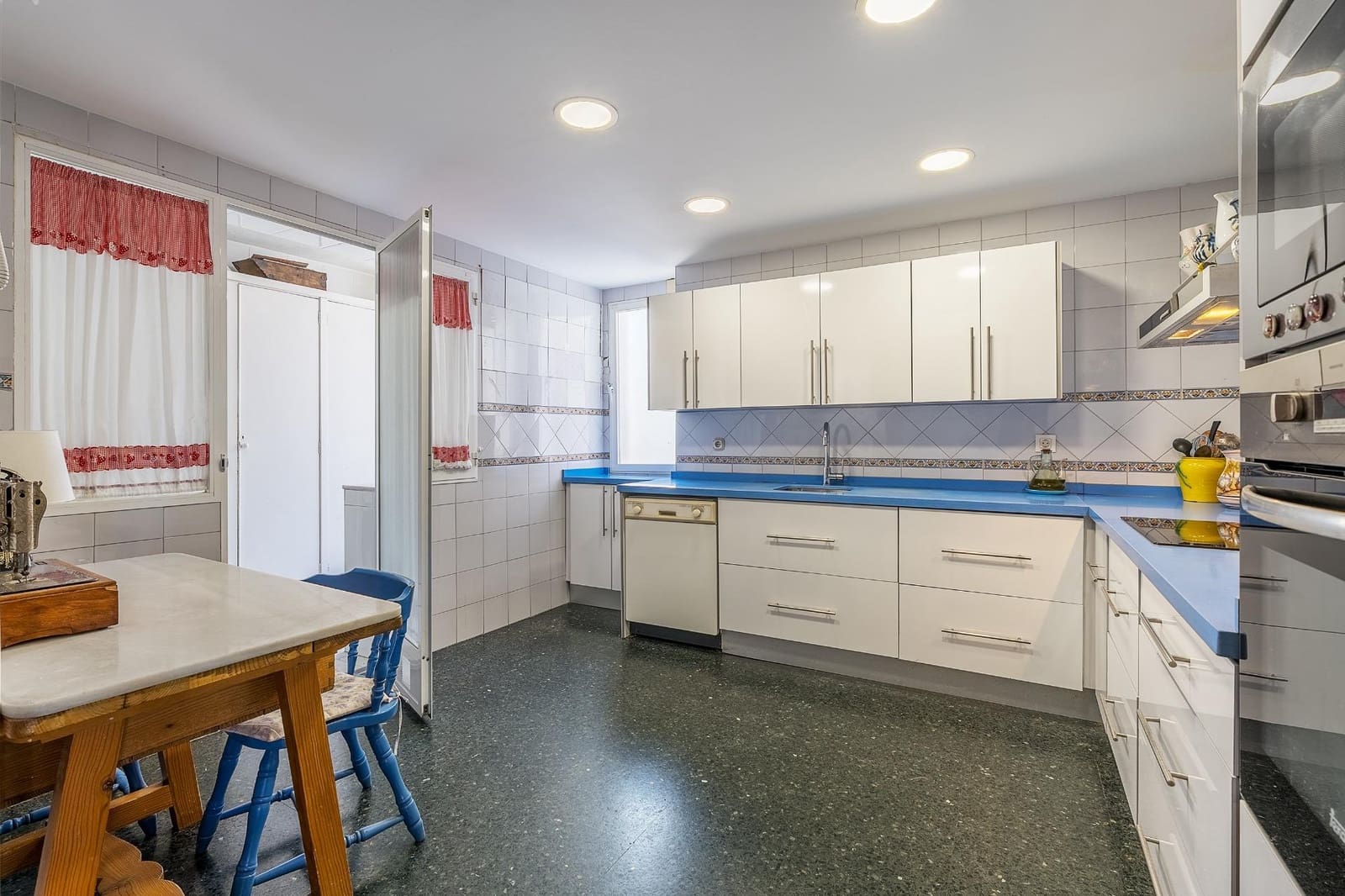 4 makuuhuone Kattohuoneisto myytävänä paikassa Granada kaupunki - 850 000 € (Ref: 9770841)