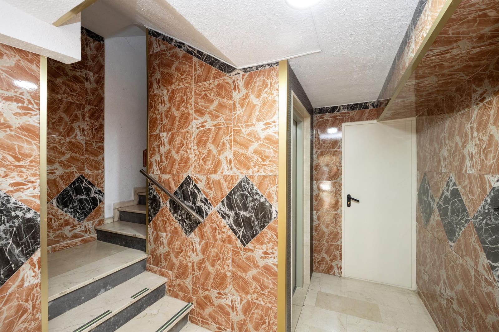 4 chambre Appartement à vendre à Grenade ville - 220 000 € (Ref: 9770842)