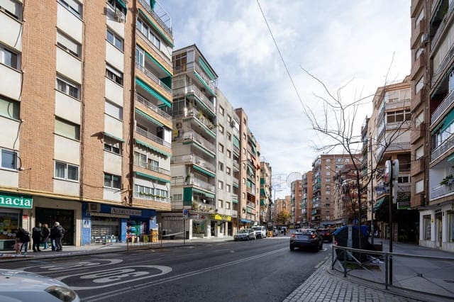 4 chambre Appartement à vendre à Zaidin, Grenade ville - 220 000 € (Ref: 9770842)