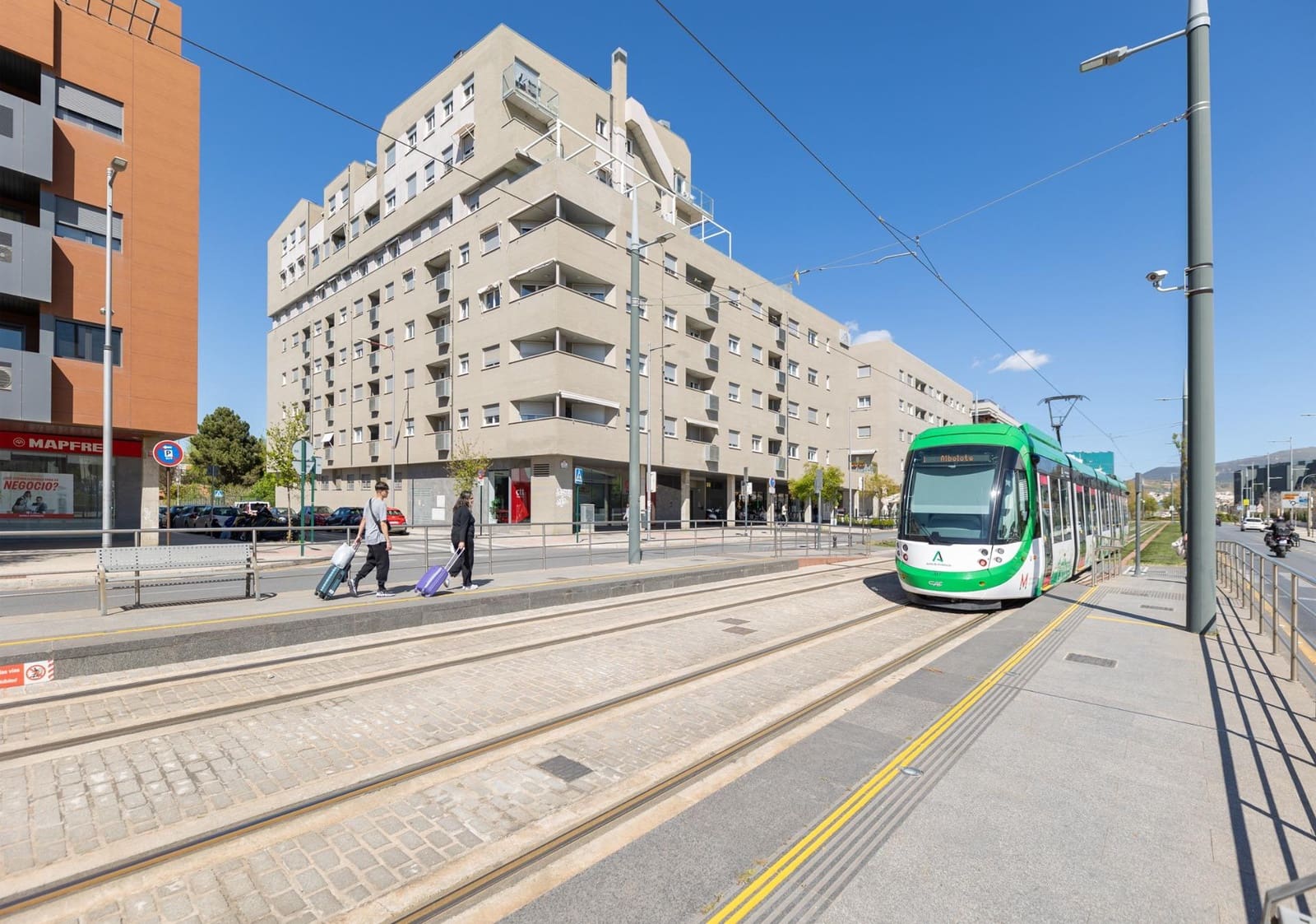 3 makuuhuone Asunto myytävänä paikassa Granada kaupunki mukana uima-altaan 
autotalli - 425 000 € (Ref: 9770845)