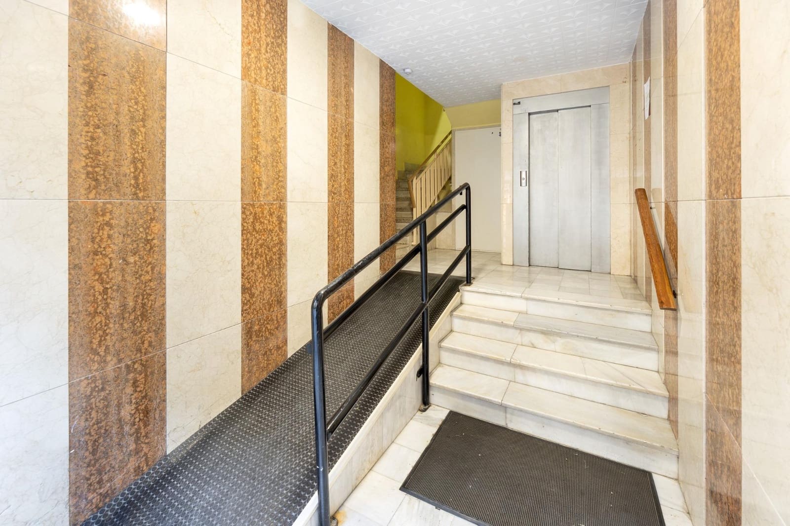 3 chambre Appartement à vendre à Grenade ville - 180 000 € (Ref: 9770846)