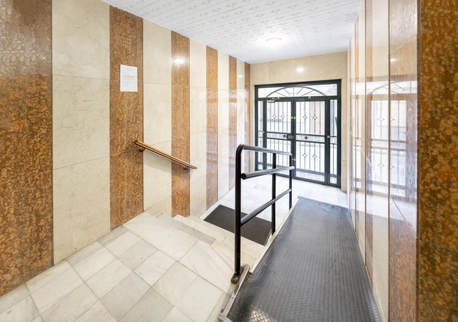 3 chambre Appartement à vendre à Grenade ville - 180 000 € (Ref: 9770846)