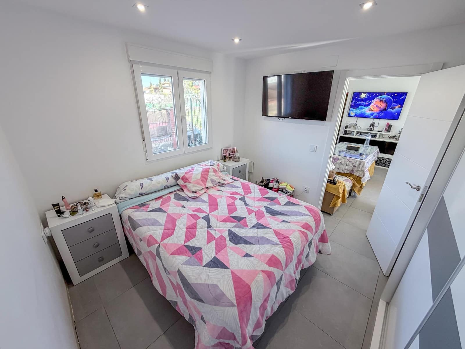 2 bedroom Villa for sale in Otura with pool garage - € 240,000 (Ref: 9773356)