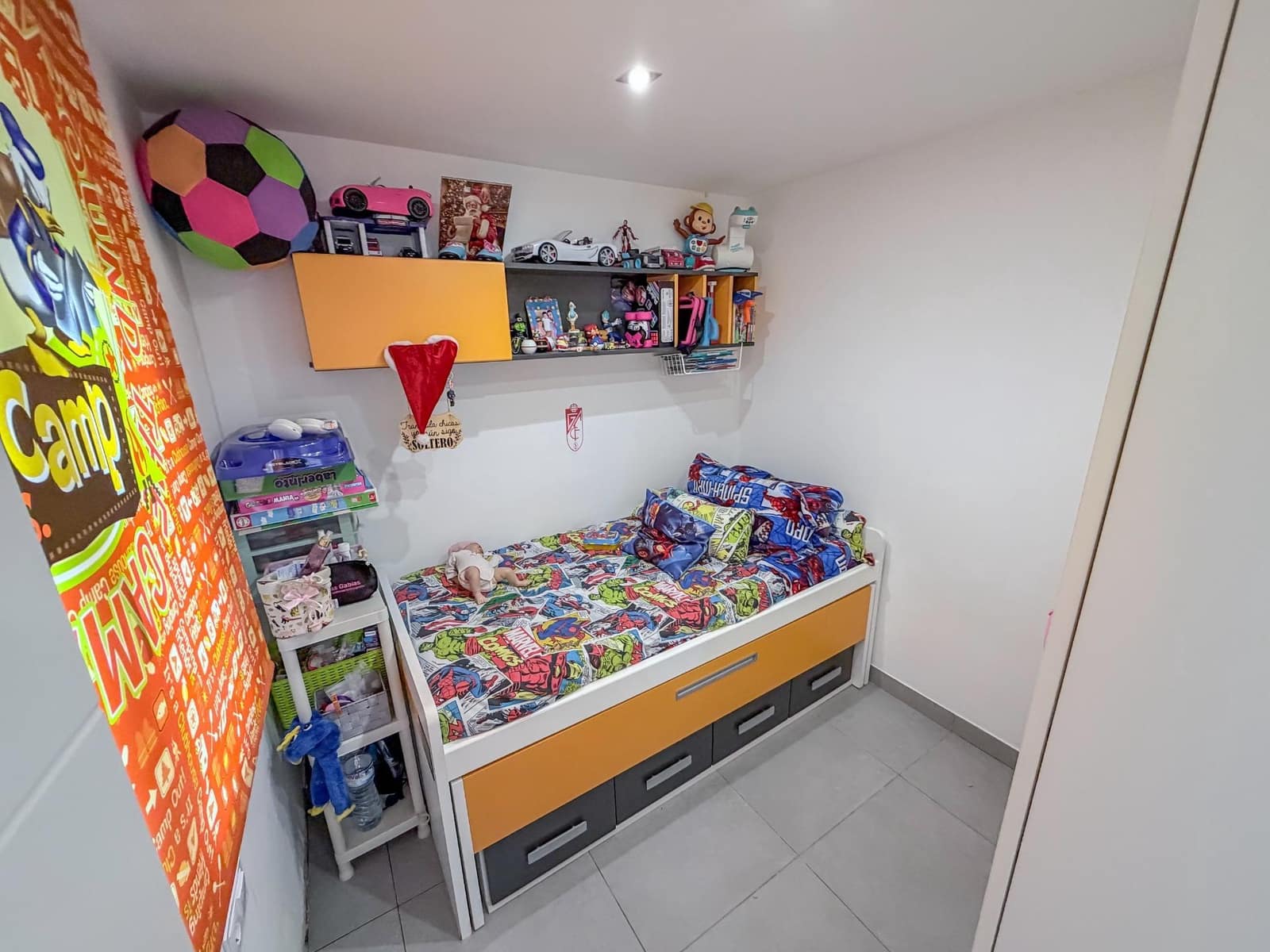 2 bedroom Villa for sale in Otura with pool garage - € 240,000 (Ref: 9773356)