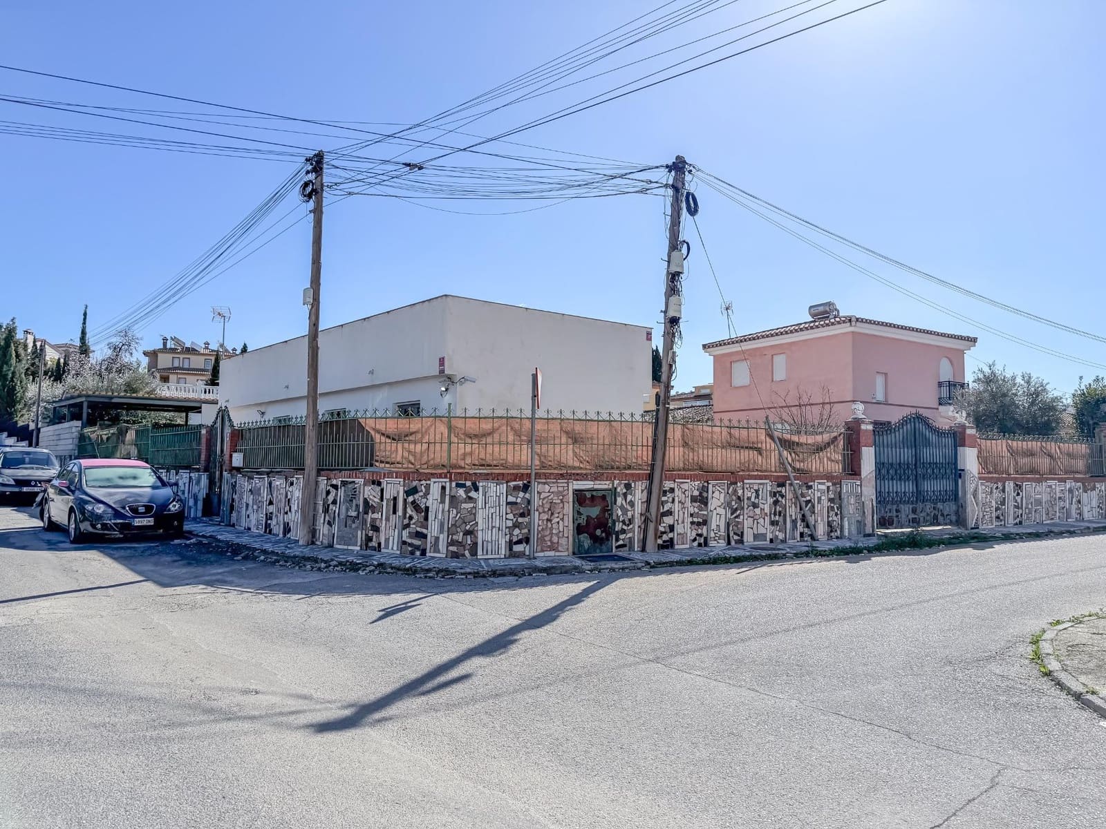 2 bedroom Villa for sale in Otura with pool garage - € 240,000 (Ref: 9773356)