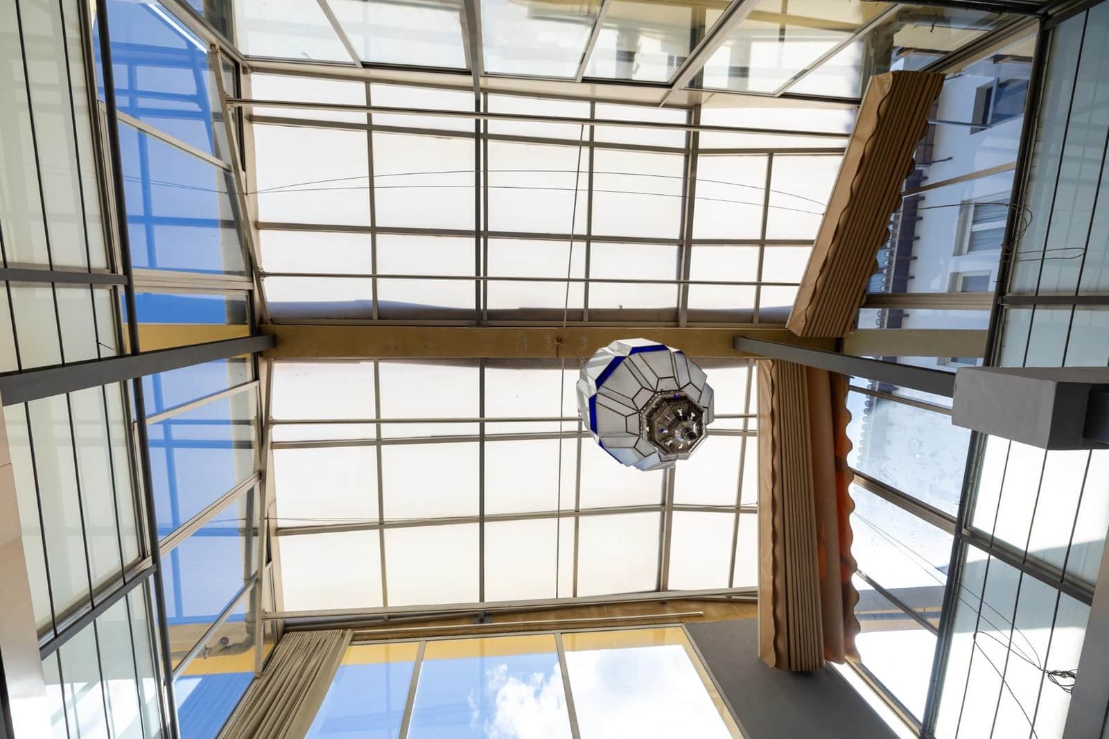 Kommersiell til salgs i Granada by - € 1 190 000 (Ref: 9773360)