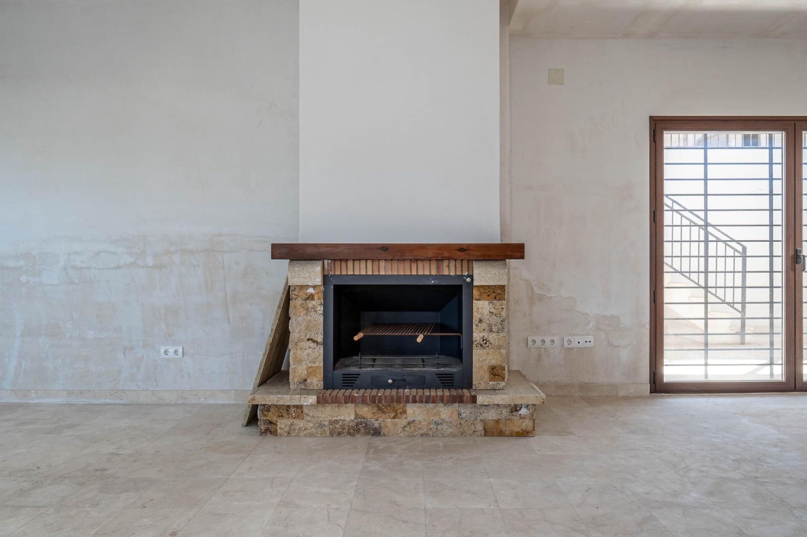 4 camera da letto Villa in vendita in Cullar Vega con piscina garage - 450.000 € (Rif: 9778377)