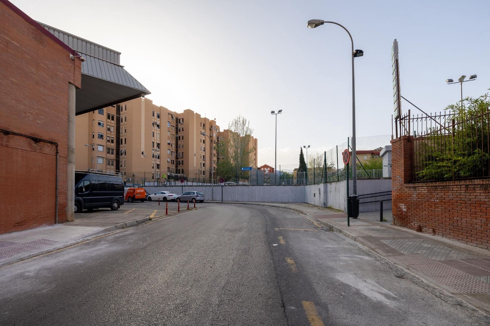4 sovrum Lägenhet till salu i Granada stad med garage - 450 000 € (Ref: 9778378)